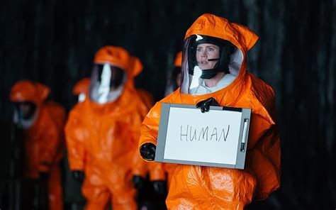 Arrival! En film om kommunikation och den mänskliga existensen, med Amy Adams i huvudrollen!